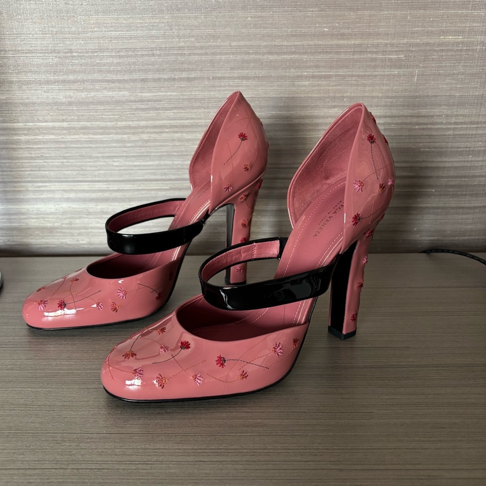 NWT Bottega Venets pink floral heels size 40
